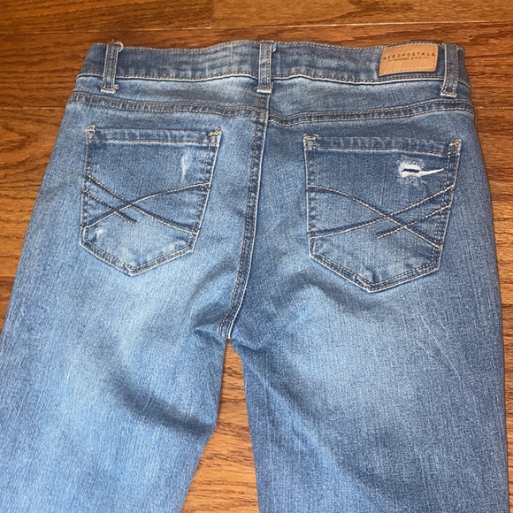Aeropostale Skinny Jeans - Picture 3 of 6